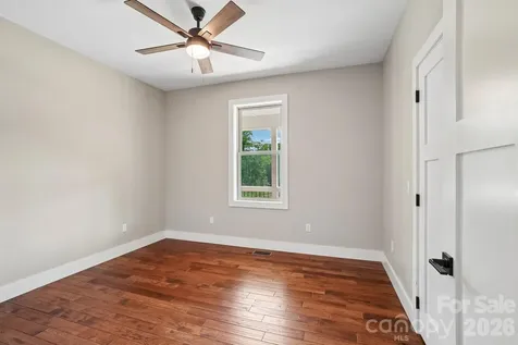 246 Appalachian Spruce Pine NC 28777