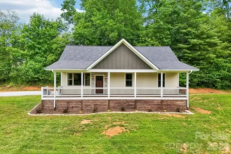 246 Appalachian Spruce Pine NC 28777