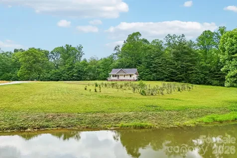 246 Appalachian Spruce Pine NC 28777
