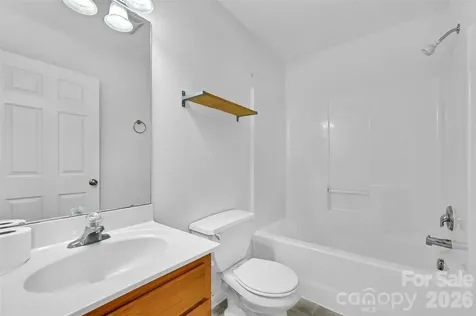 11 Ridgeland Lane Asheville NC 28805
