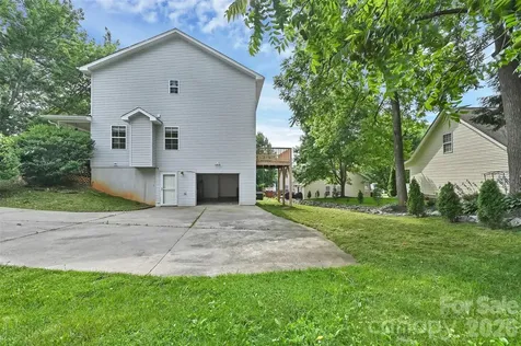 11 Ridgeland Lane Asheville NC 28805