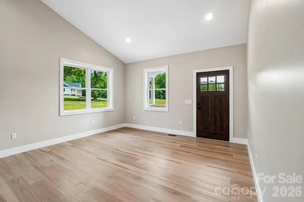 268 Appalachian Spruce Pine NC 28777