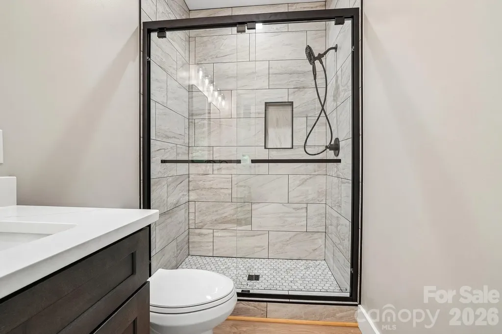 268 Appalachian Spruce Pine NC 28777