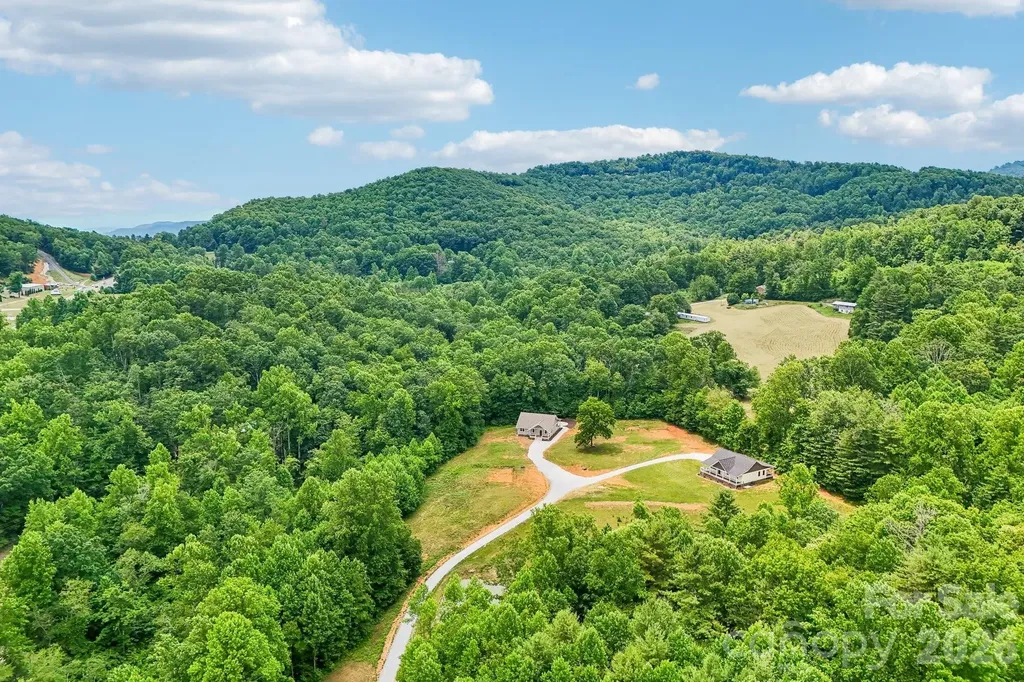 268 Appalachian Spruce Pine NC 28777