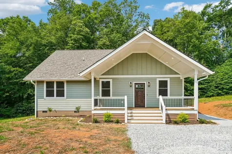 268 Appalachian Spruce Pine NC 28777