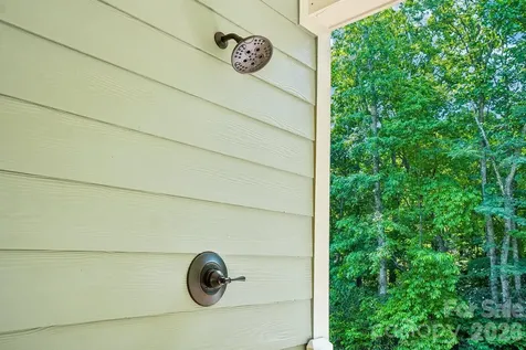 268 Appalachian Spruce Pine NC 28777