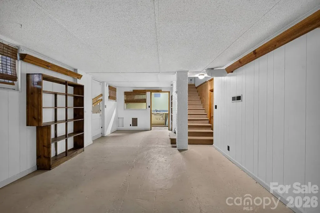 1822 W Sugar Creek Road Charlotte NC 28262