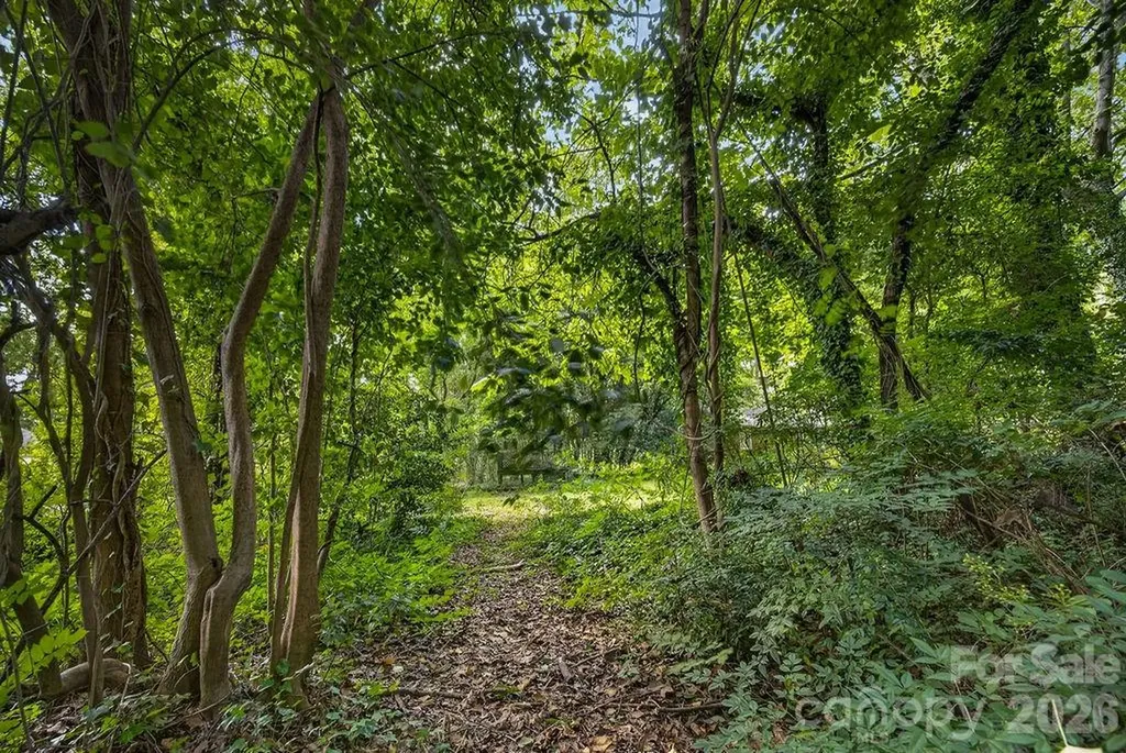 1822 W Sugar Creek Road Charlotte NC 28262
