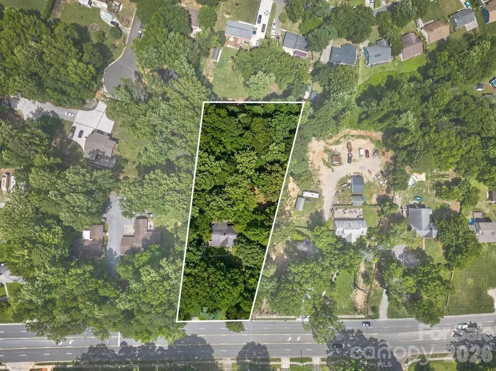 1822 W Sugar Creek Road Charlotte NC 28262
