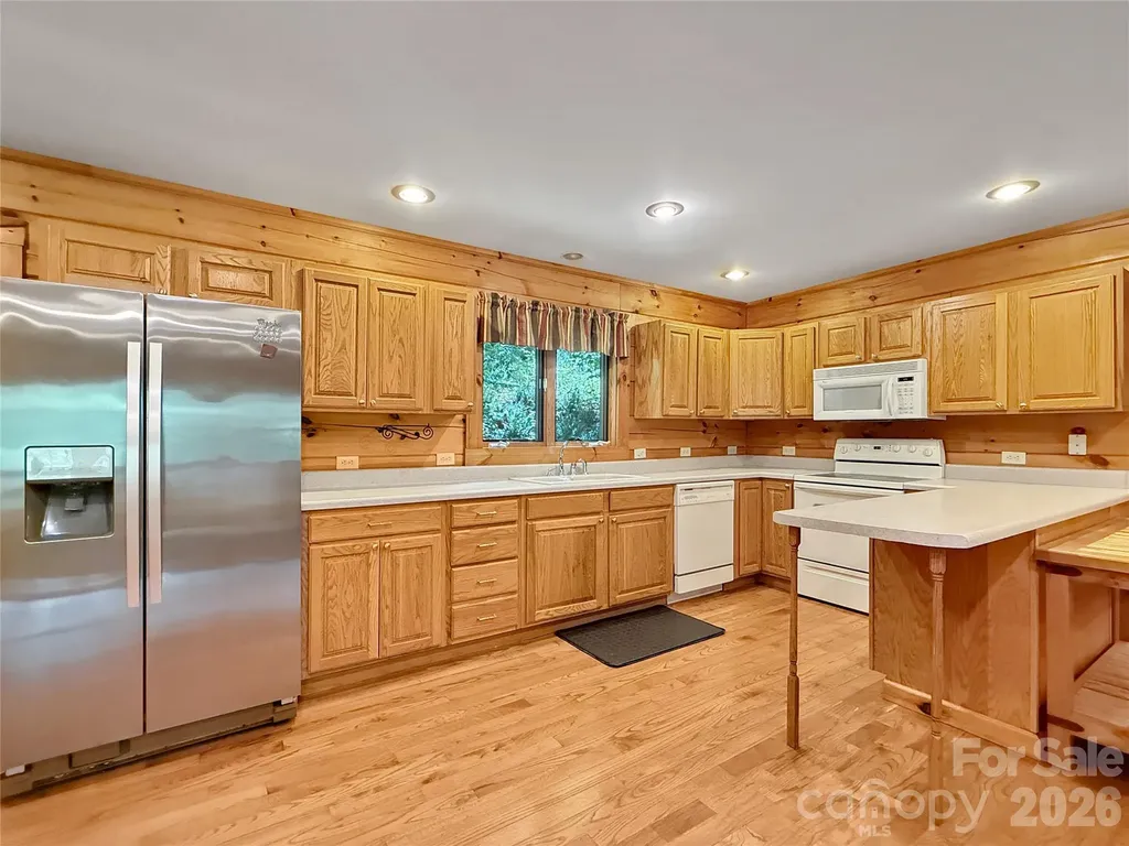 219 Red Maple Lane Boone NC 28607