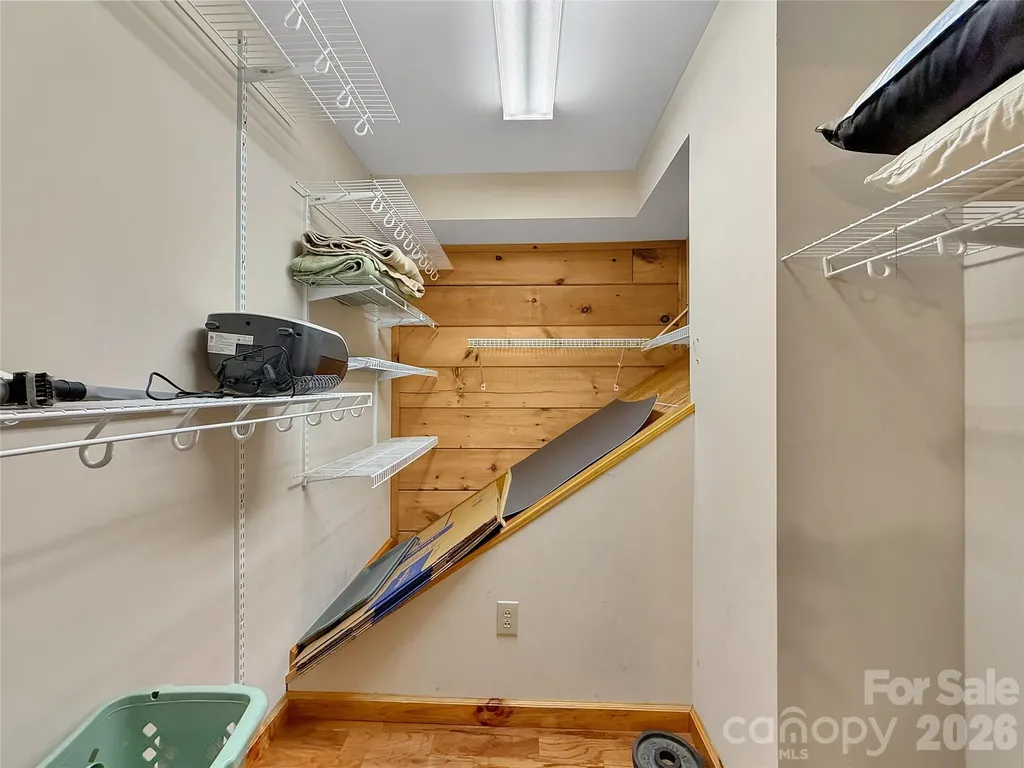 219 Red Maple Lane Boone NC 28607