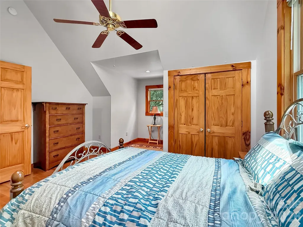 219 Red Maple Lane Boone NC 28607
