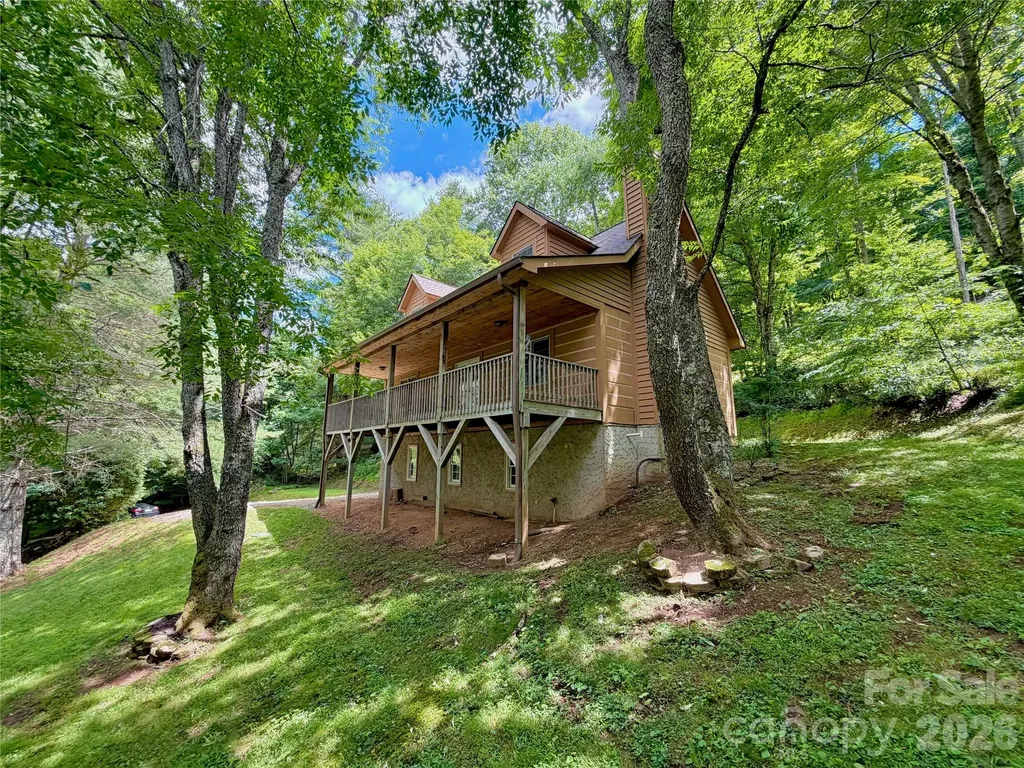219 Red Maple Lane Boone NC 28607