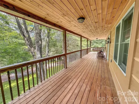 219 Red Maple Lane Boone NC 28607