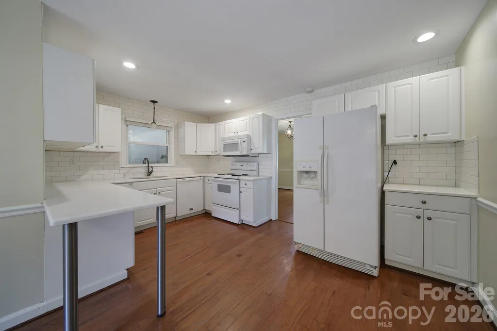 704 Isle Of Pines Road Mooresville NC 28117