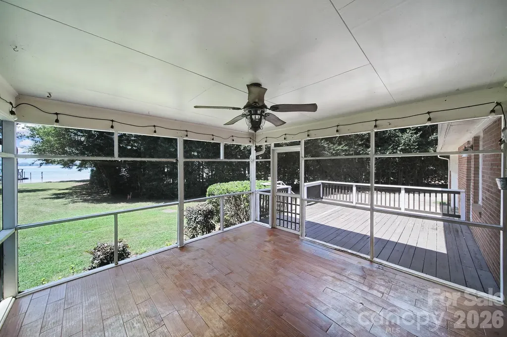 704 Isle Of Pines Road Mooresville NC 28117