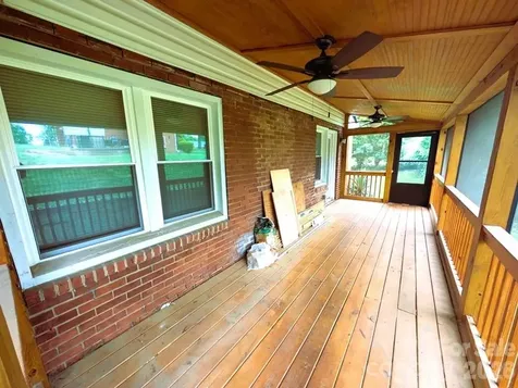 542 Stegall Street Charlotte NC 28217