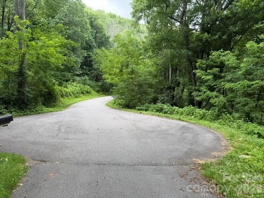 Lot 28 Toi Trail Maggie Valley NC 28751