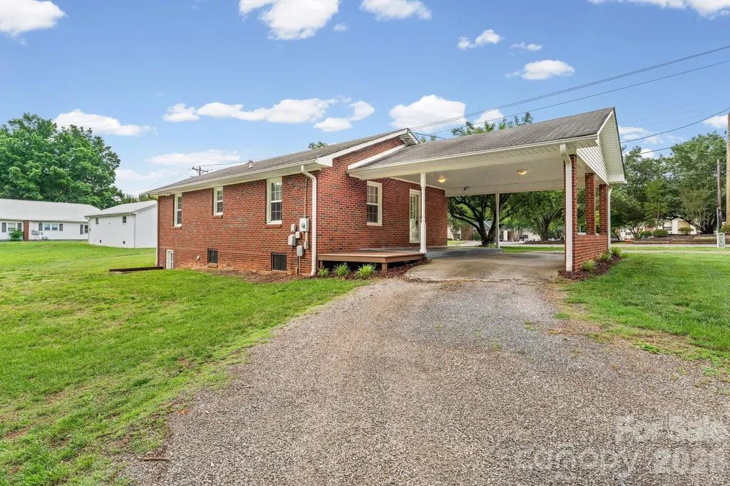 301 Milling Road Mocksville NC 27028