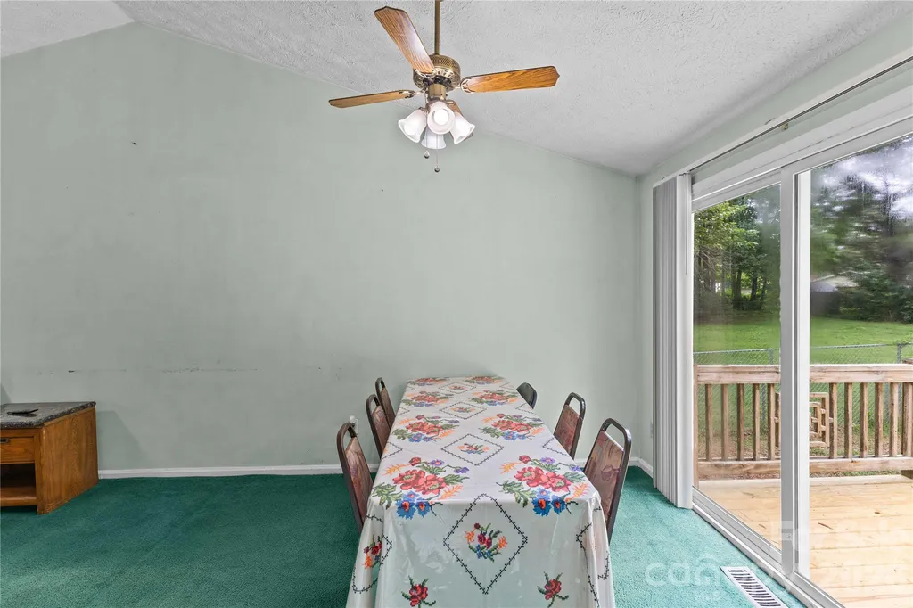 9108 Touchstone Lane Charlotte NC 28227