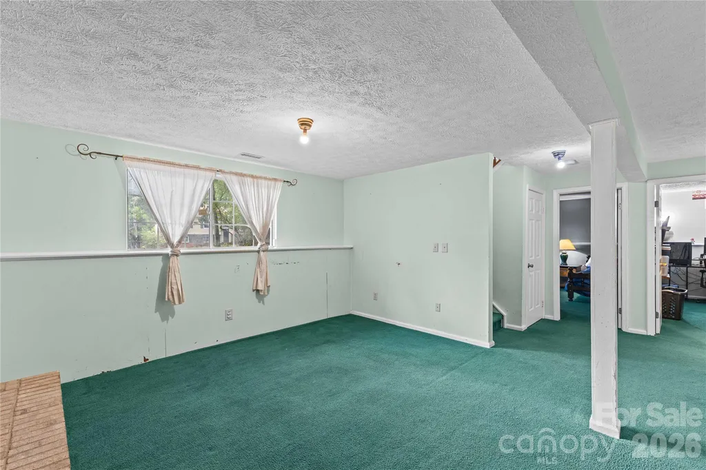 9108 Touchstone Lane Charlotte NC 28227