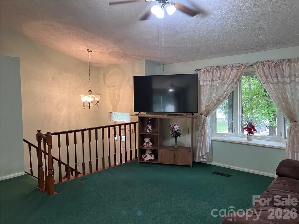 9108 Touchstone Lane Charlotte NC 28227