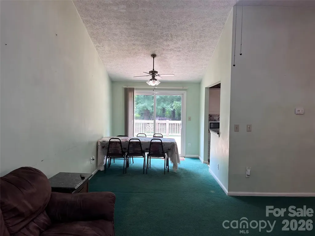 9108 Touchstone Lane Charlotte NC 28227