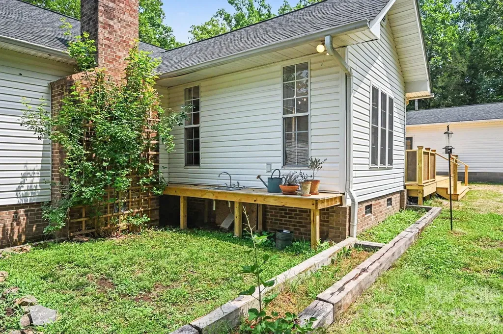 8900 Lazy Ridge Lane Concord NC 28025