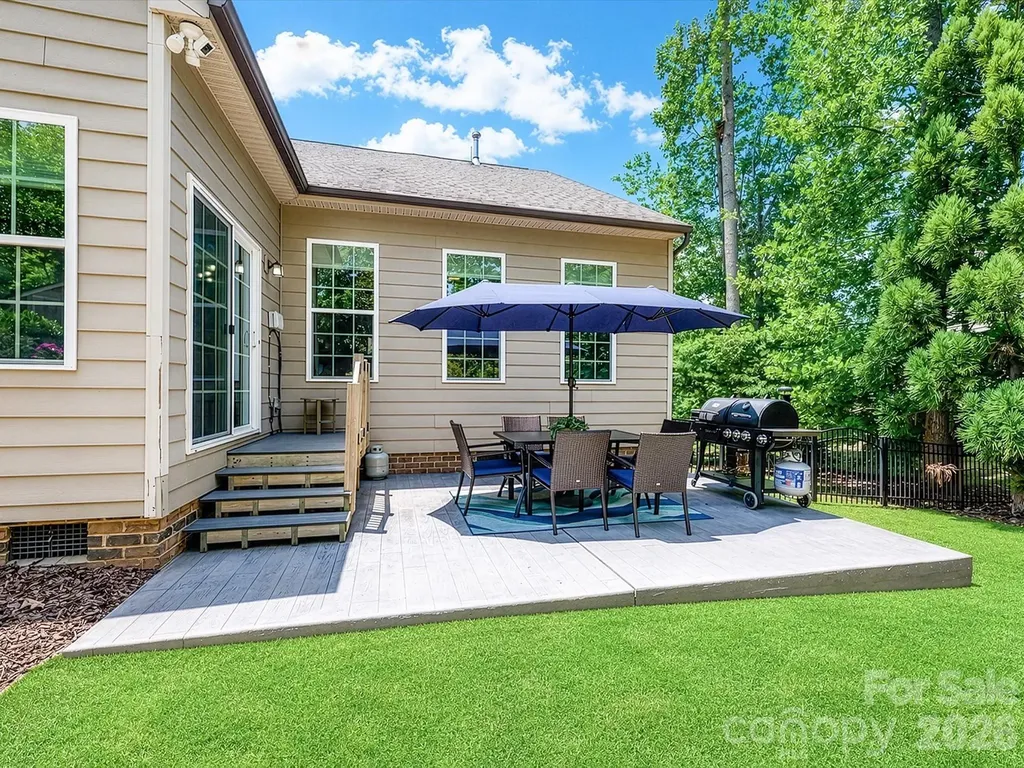 4018 Harmattan Drive Denver NC 28037