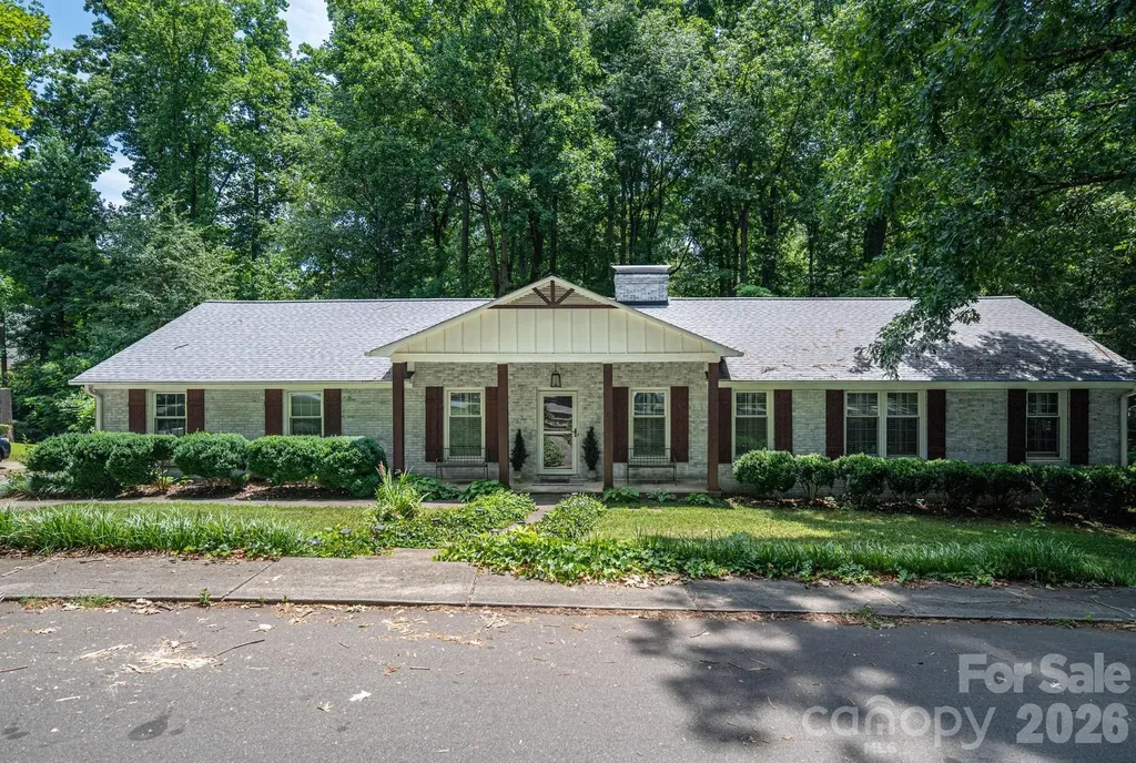 504 Dogwood Lane Belmont NC 28012