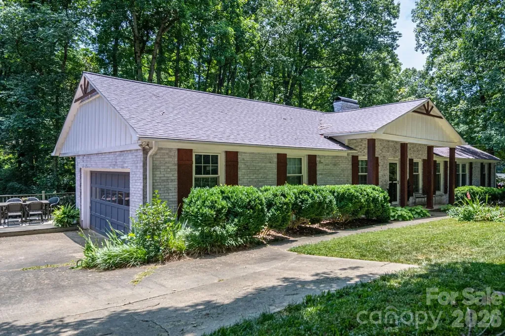 504 Dogwood Lane Belmont NC 28012