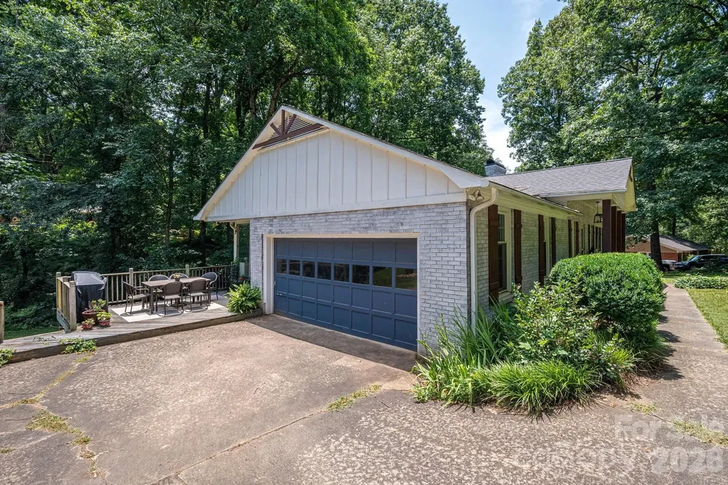 504 Dogwood Lane Belmont NC 28012