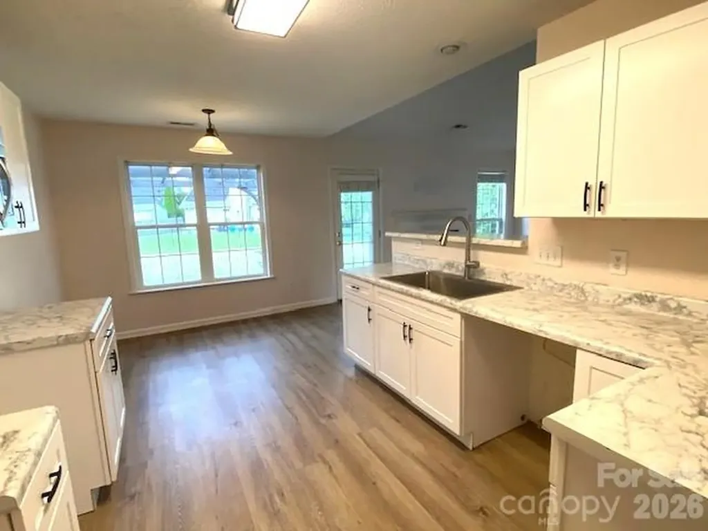 222 Misty Valley Road Fletcher NC 28732