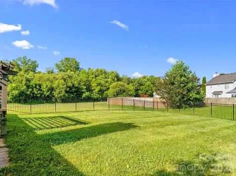 222 Misty Valley Way Fletcher NC 28732