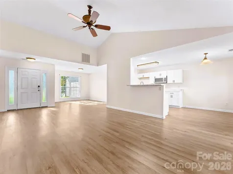 222 Misty Valley Way Fletcher NC 28732