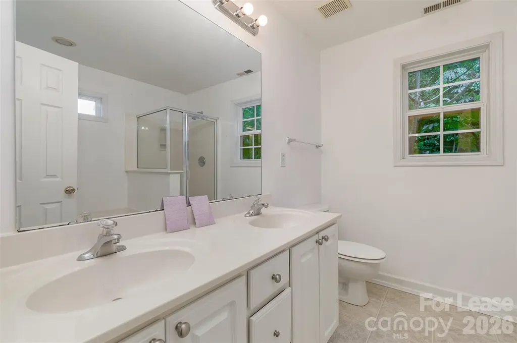 2716 Rabbit Ridge Drive Bessemer City NC 28016