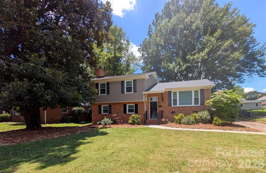 6724 Sunview Drive Charlotte NC 28210