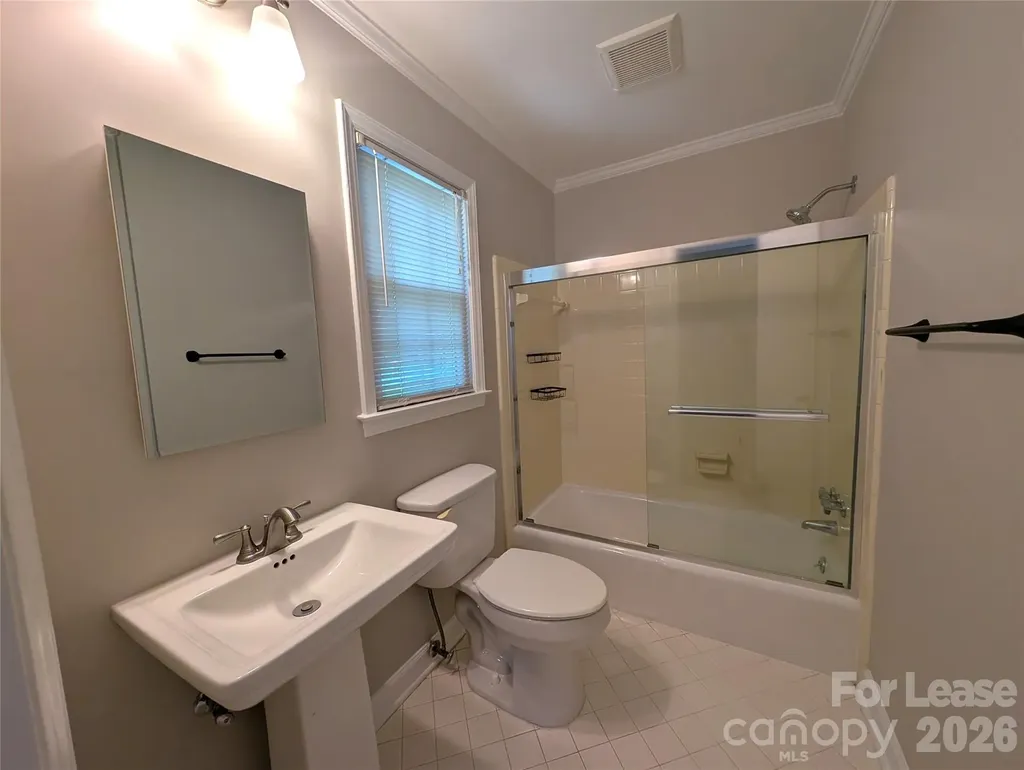 6724 Sunview Drive Charlotte NC 28210