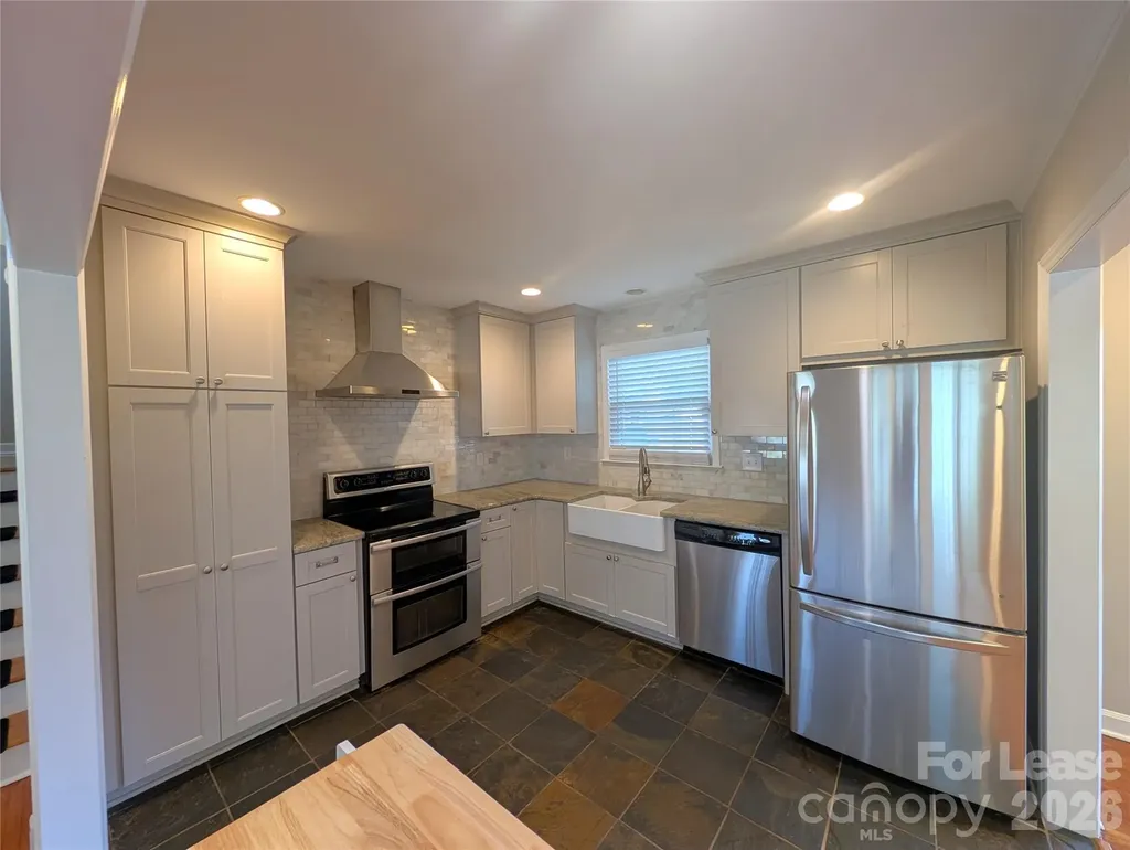 6724 Sunview Drive Charlotte NC 28210