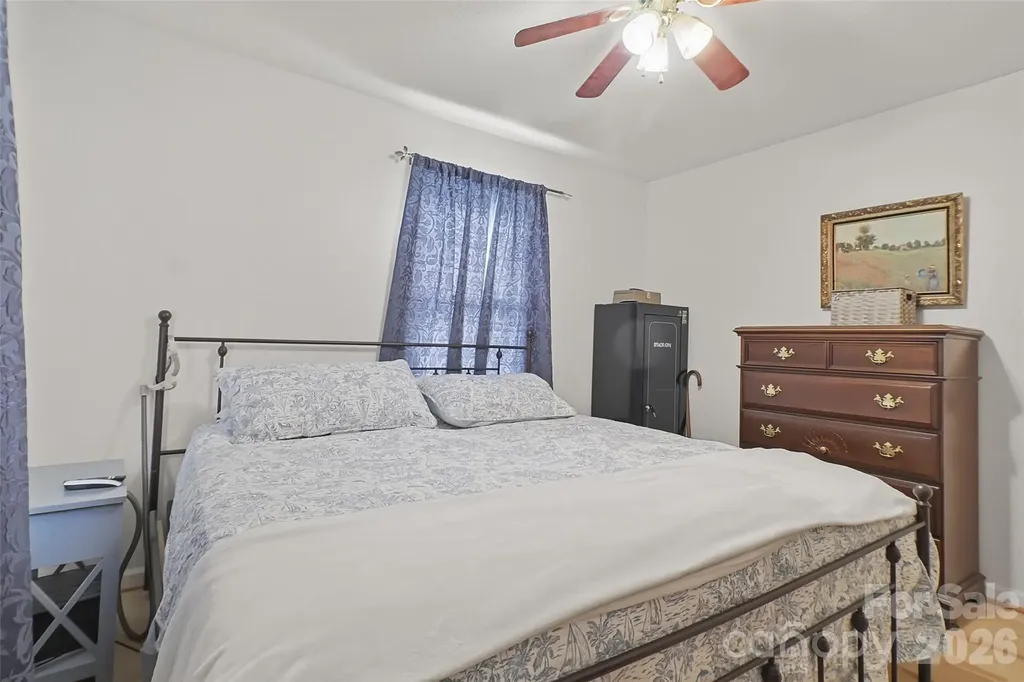 115 Arc Street Bessemer City NC 28016