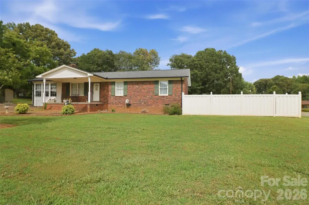 115 Arc Street Bessemer City NC 28016