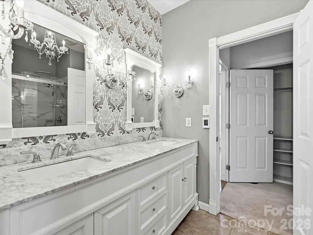 6609 Augustine Way Charlotte NC 28270