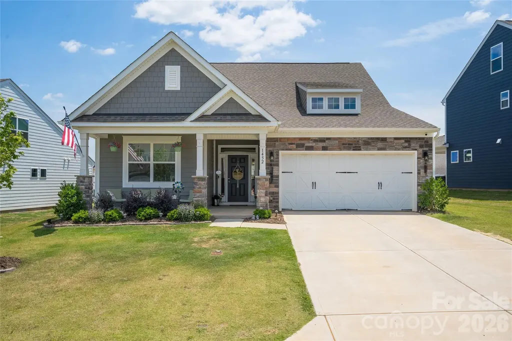 1452 Ardmore Drive Sherrills Ford NC 28673