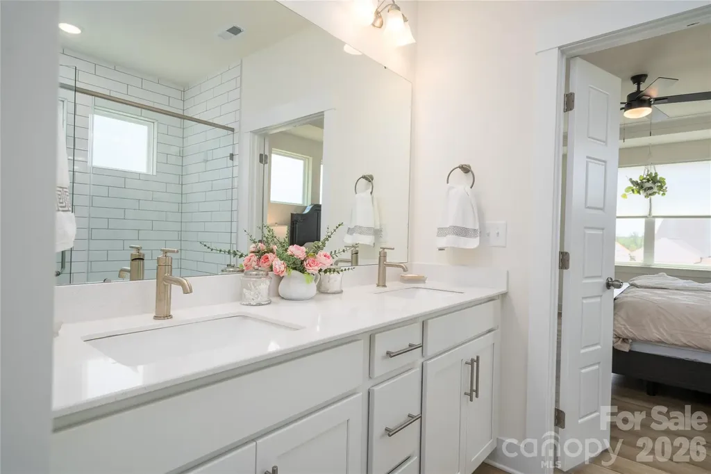 1452 Ardmore Drive Sherrills Ford NC 28673