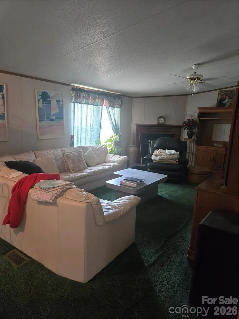 4632 Belvedere Drive Claremont NC 28610