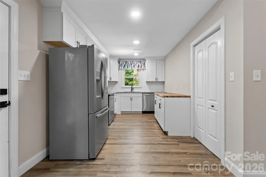 317 Jackson Place Matthews NC 28104
