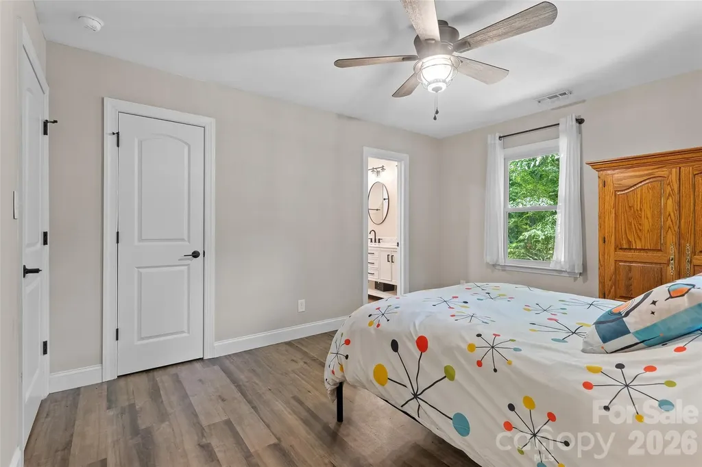 317 Jackson Place Matthews NC 28104
