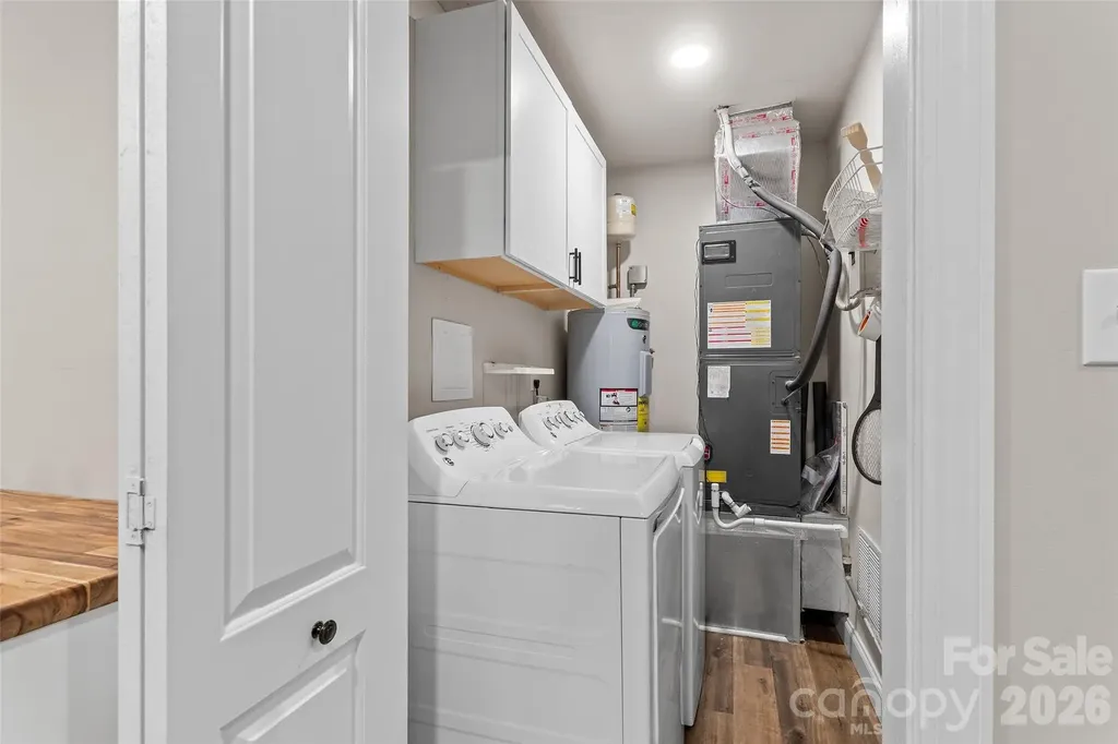317 Jackson Place Matthews NC 28104