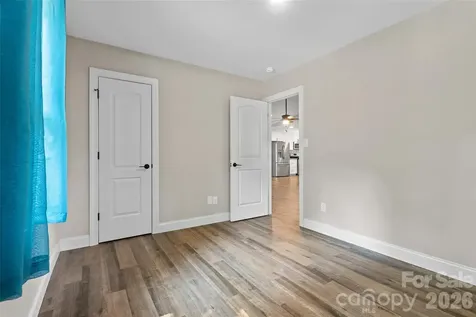 317 Jackson Place Matthews NC 28104