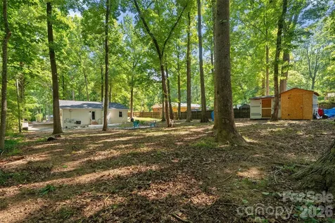 317 Jackson Place Matthews NC 28104